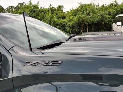 2025 Chevrolet Silverado 1500 ZR2