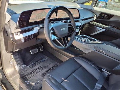 2026 Cadillac OPTIQ Premium Luxury