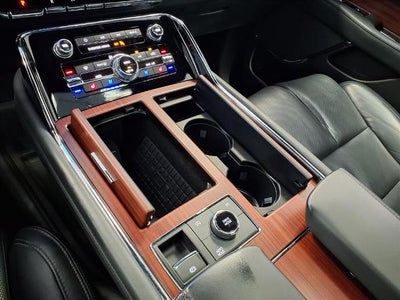 2023 Lincoln Navigator Reserve