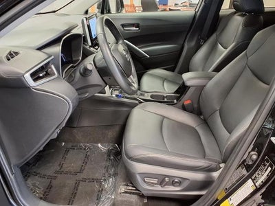 2025 Toyota Corolla Cross XLE