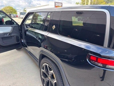 2023 RIVIAN R1S Launch Edition