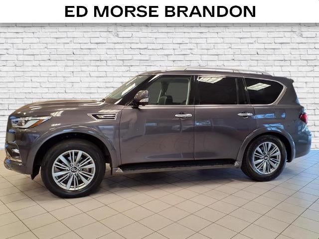 2023 INFINITI QX80 LUXE