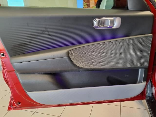 2025 Hyundai IONIQ 6 SEL