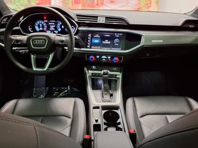 2024 Audi Q3 S line Premium