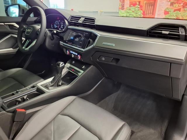 2024 Audi Q3 S line Premium