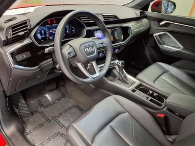 2025 Audi Q3 S line Premium