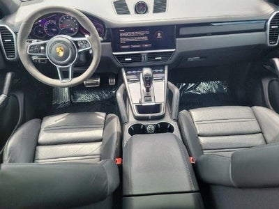 2022 Porsche Cayenne S