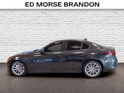2023 Alfa Romeo Giulia Base