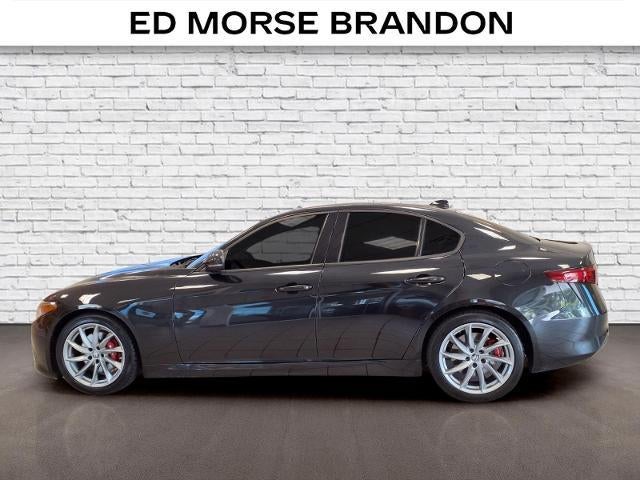 2023 Alfa Romeo Giulia Base