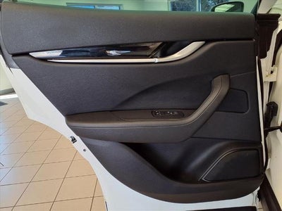 2023 Maserati Levante Modena