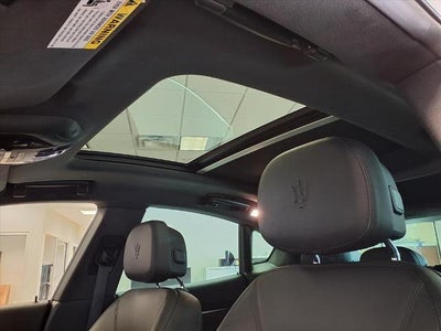 2023 Maserati Levante Modena