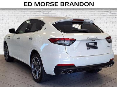 2023 Maserati Levante Modena