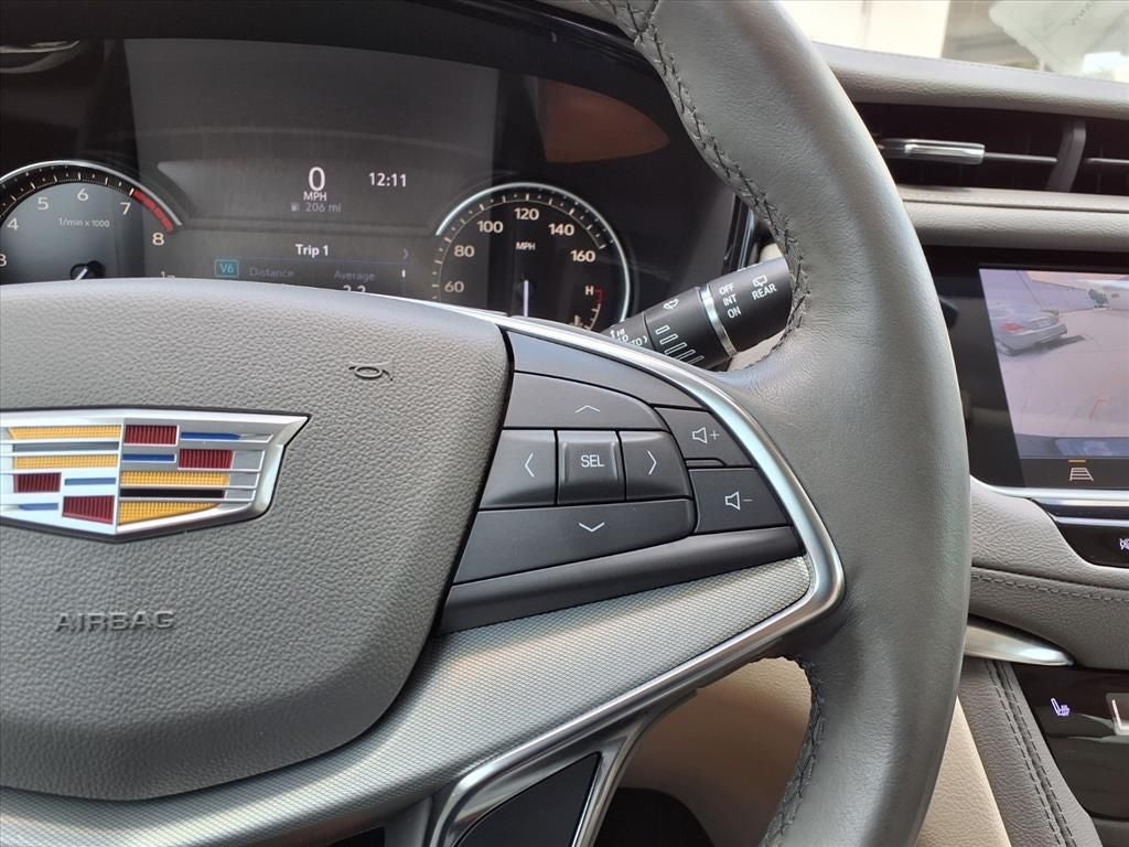 2022 Cadillac XT5 Premium Luxury