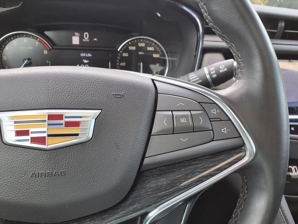 2022 Cadillac XT5 Premium Luxury
