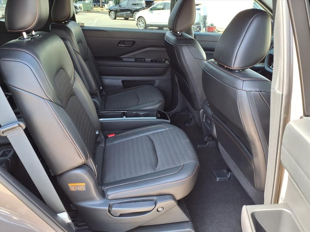 2023 Nissan Pathfinder Rock Creek