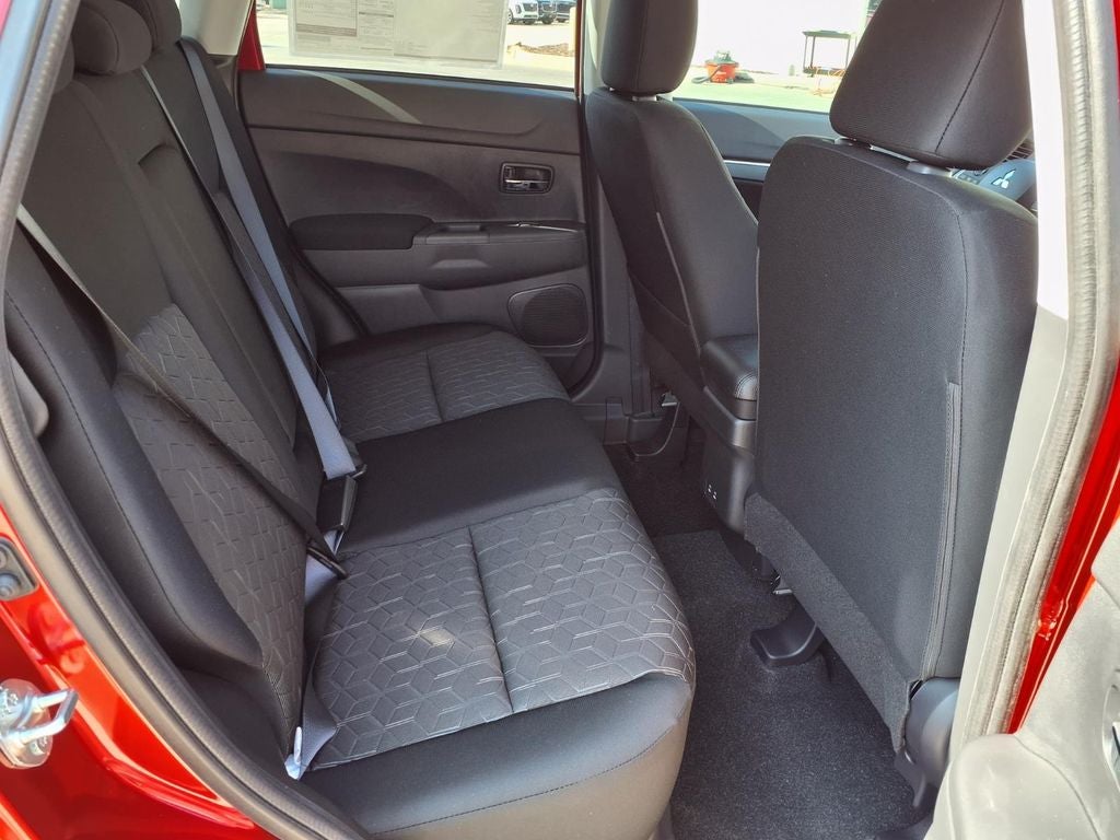 2026 Mitsubishi Outlander Sport 2.0 LE