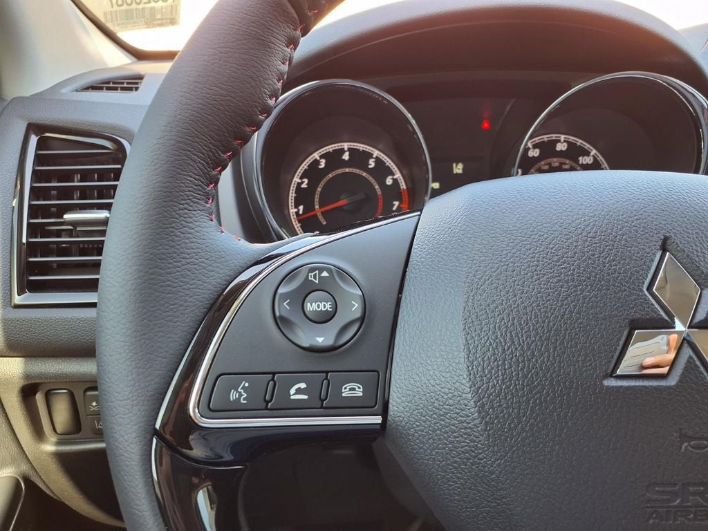 2026 Mitsubishi Outlander Sport 2.0 LE