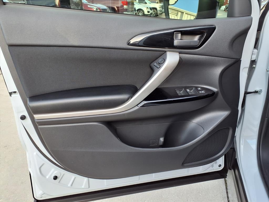 2026 Mitsubishi Eclipse Cross LE