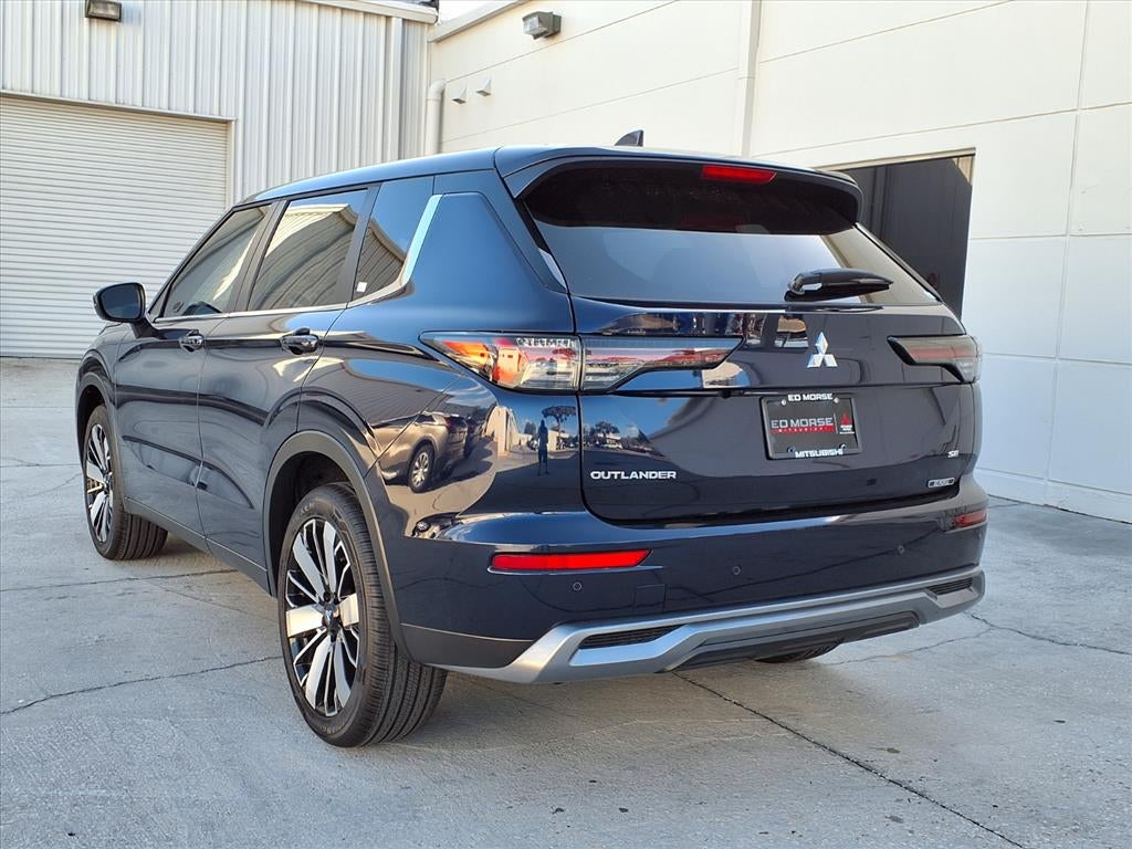 2026 Mitsubishi Outlander SE
