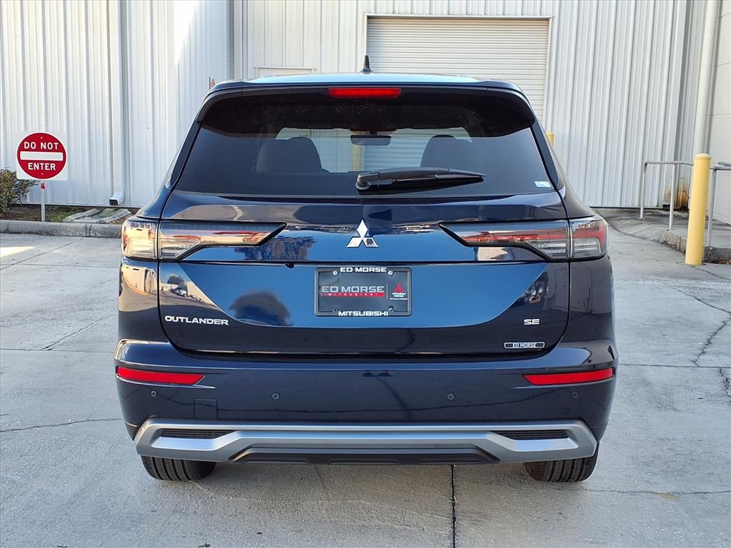2026 Mitsubishi Outlander SE