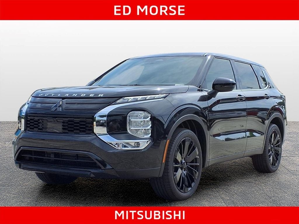 2026 Mitsubishi Outlander LE