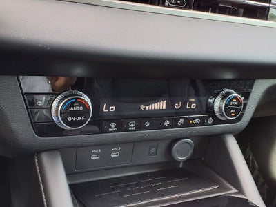 2026 Mitsubishi Outlander LE
