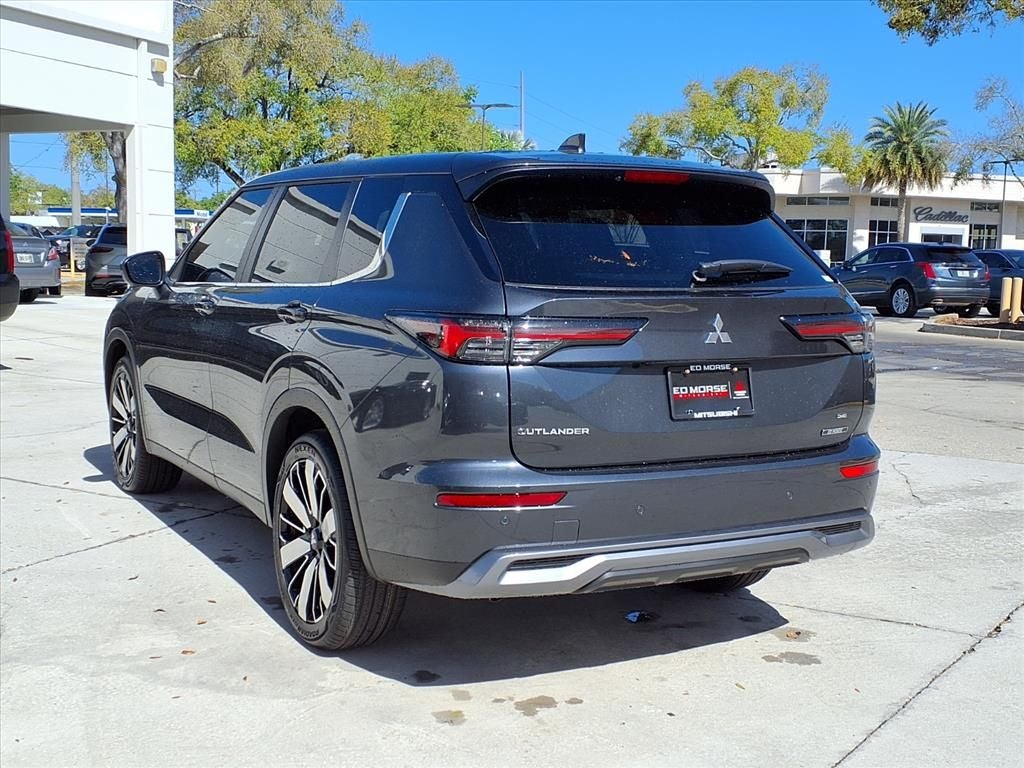 2026 Mitsubishi Outlander SE