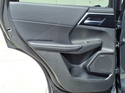 2026 Mitsubishi Outlander LE