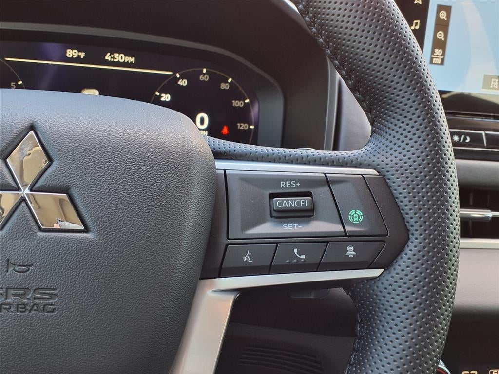 2026 Mitsubishi Outlander SEL