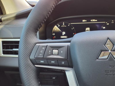 2026 Mitsubishi Outlander SEL