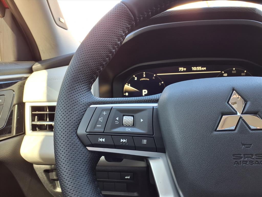 2026 Mitsubishi Outlander SEL