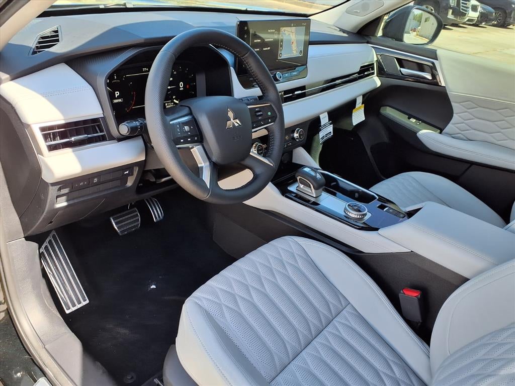 2026 Mitsubishi Outlander SEL