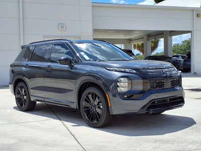 2026 Mitsubishi Outlander Black Edition