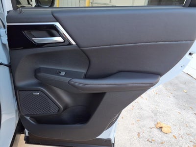 2025 Mitsubishi Outlander Trail Edition