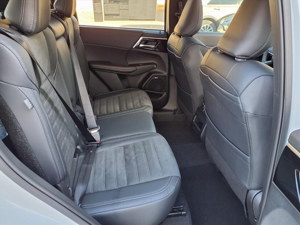 2025 Mitsubishi Outlander Trail Edition
