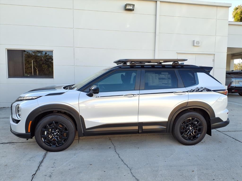 2025 Mitsubishi Outlander Trail Edition