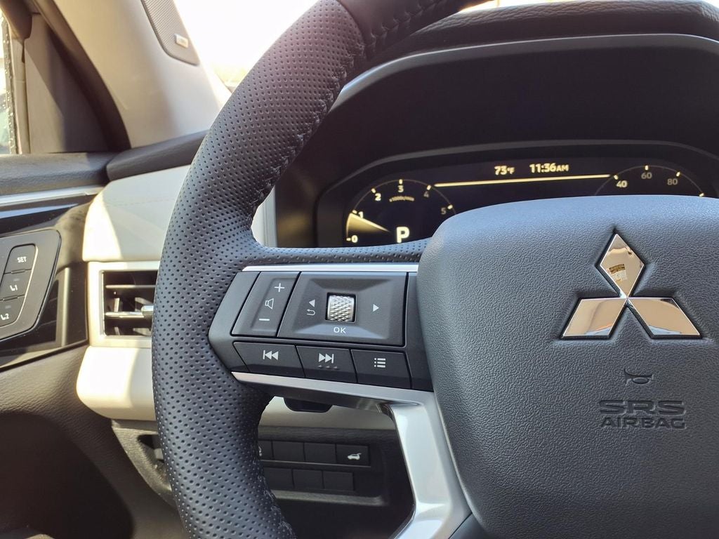 2026 Mitsubishi Outlander SEL