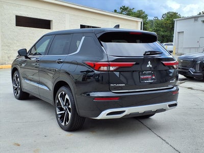 2025 Mitsubishi Outlander PHEV SE