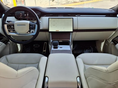 2025 Land Rover Range Rover SE LWB