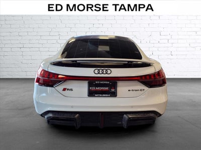 2026 Audi RS e-tron GT performance Base quattro