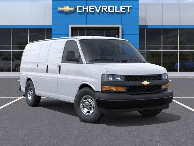2025 Chevrolet Express Cargo Base