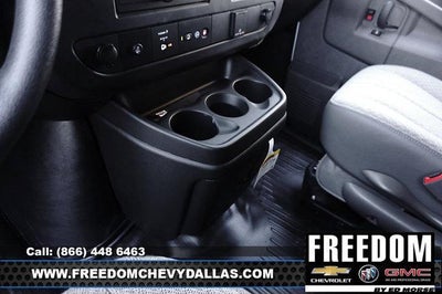 2025 GMC Savana Cargo Base