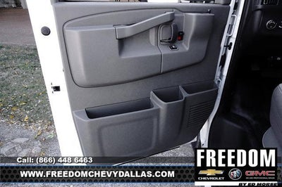 2025 GMC Savana Cargo Base