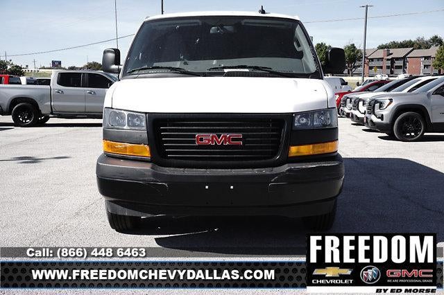 2025 GMC Savana Cargo Base