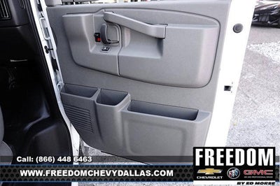 2025 GMC Savana Cargo Base