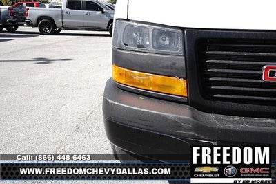 2025 GMC Savana Cargo Base