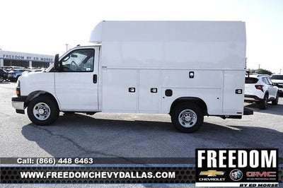 2026 Chevrolet Express Cutaway 3500 Base