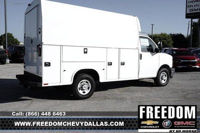 2026 Chevrolet Express Cutaway 3500 Base