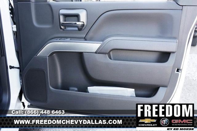 2023 Chevrolet Silverado 5500 HD LT