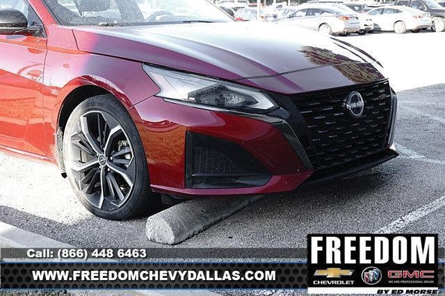 2024 Nissan Altima SR FWD